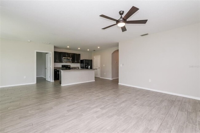 Building Photo - 327 Tierra Verde Way