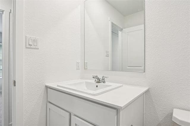 Building Photo - 723 Ponderosa Ln