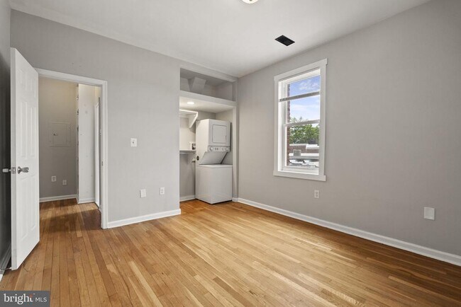 Building Photo - 4120 14th St NW