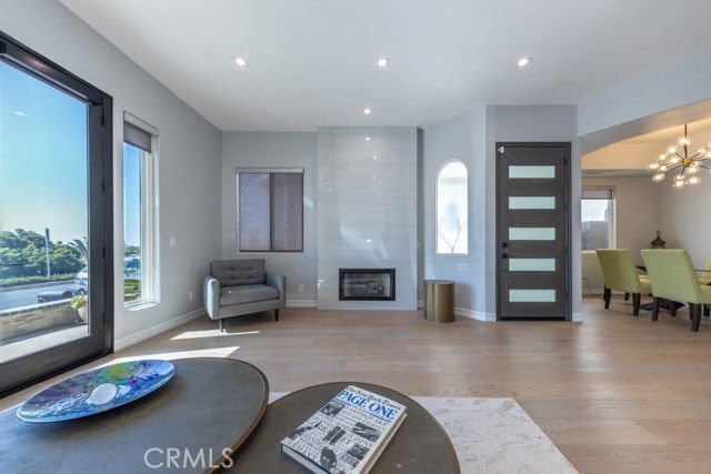 Building Photo - 831 Frankfort Ave