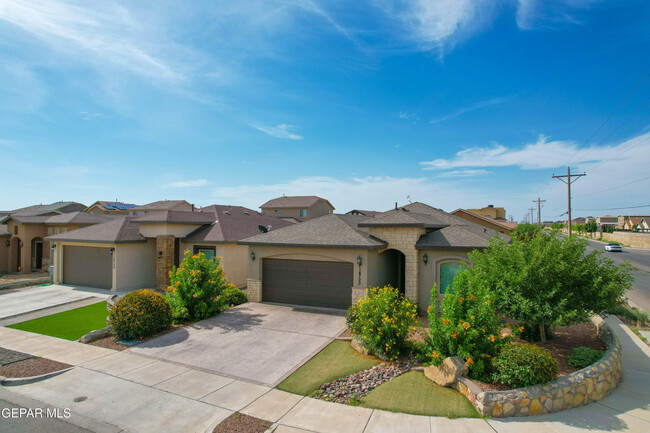 Building Photo - 14700 Harry Flournoy Ave