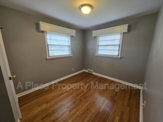 Building Photo - 125 Florisota Dr