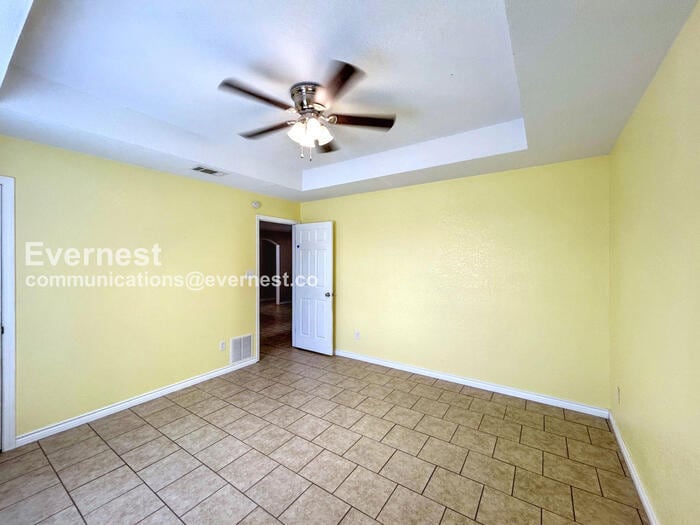 Building Photo - 23203 Flat River Dr