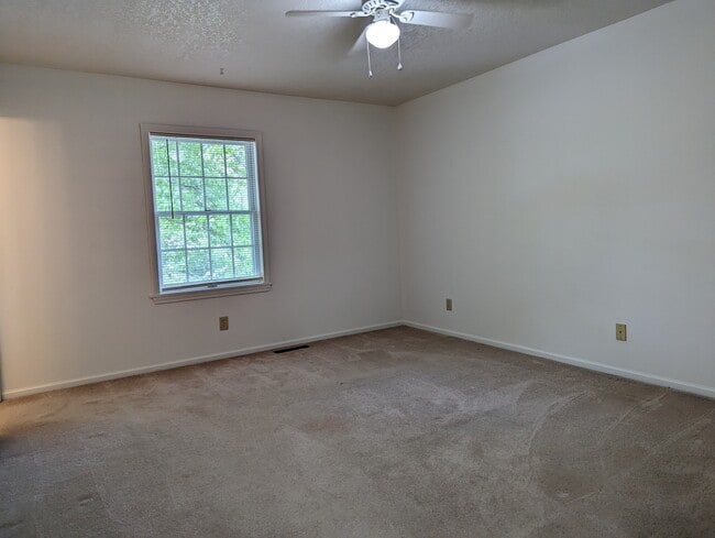 Master Bedroom - 414 Willow St