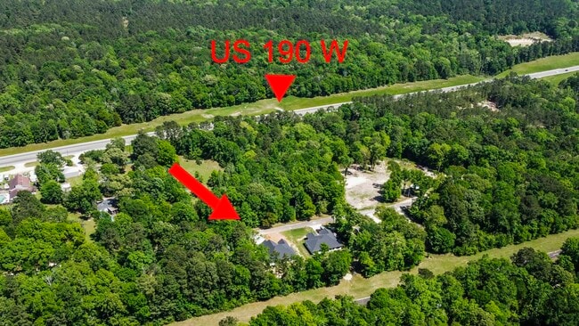 Building Photo - 244 Fawn Dr