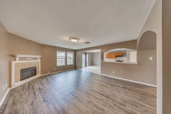 Building Photo - 20119 Baron Brook Dr