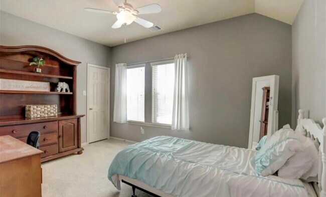 Building Photo - 26214 Christen Canyon Ln