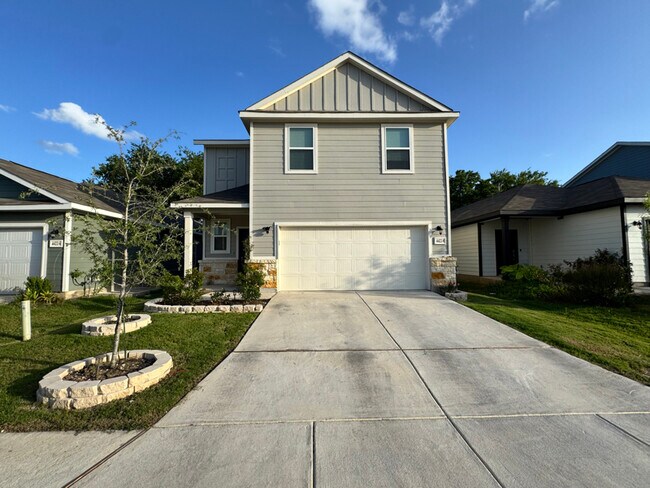 Primary Photo - 4422 Chandler Rd