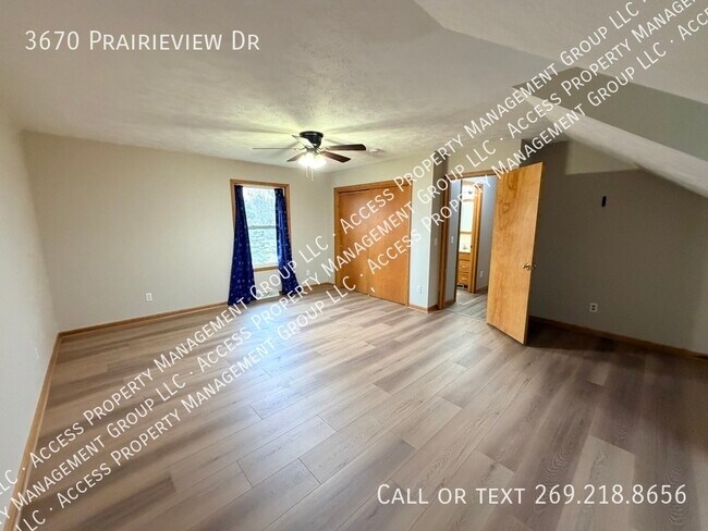 Building Photo - 3670 Prairieview Dr