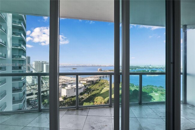 Building Photo - 888 Biscayne Blvd