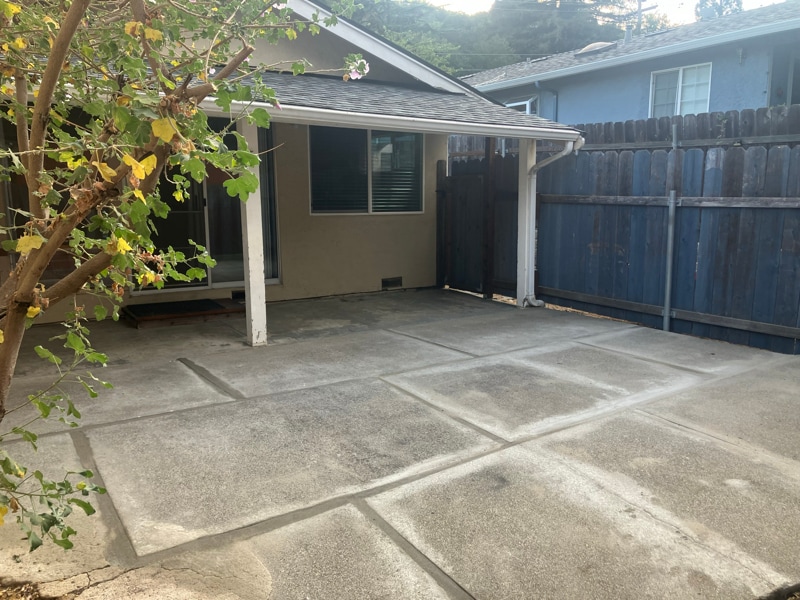 Building Photo - 2033 Donald Dr