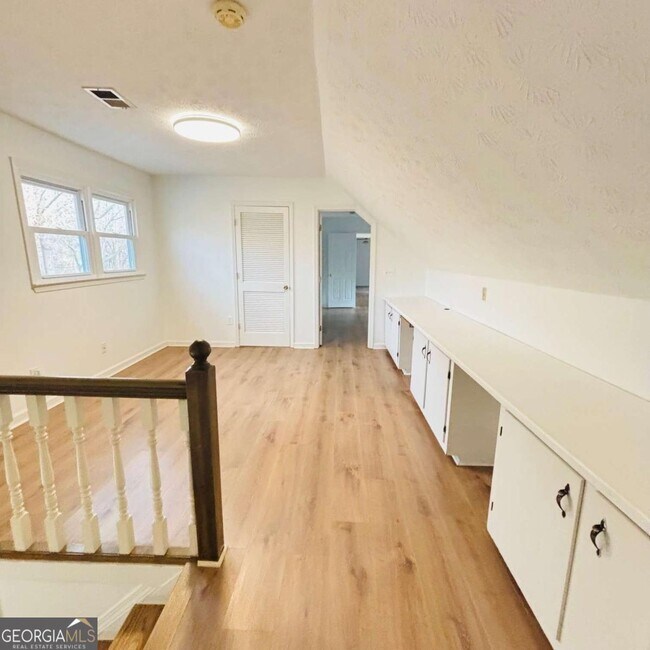 Building Photo - 3775 Belle Glade Trail SW