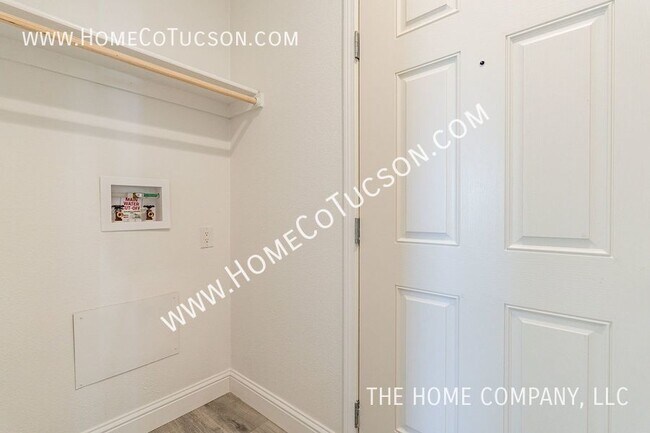 Building Photo - 11550 S Nogales Hwy