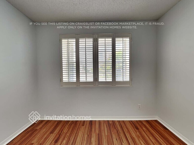 Building Photo - 7549 Lake Placid Ct