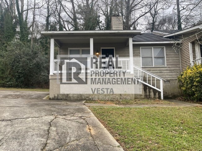 Building Photo - 402 Steeple Chase Rd