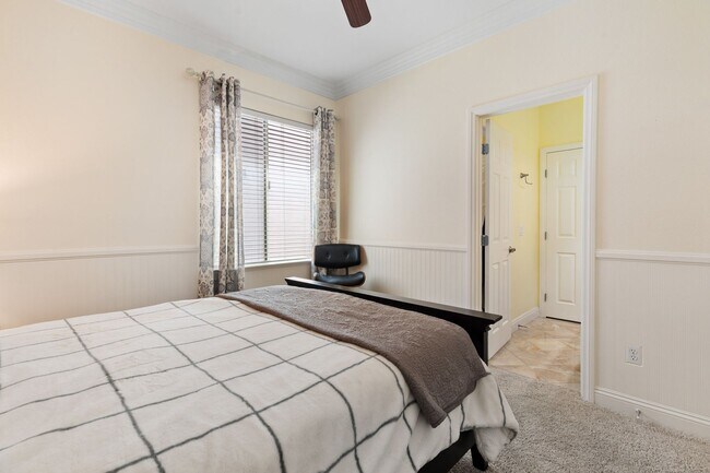 Building Photo - Spacious Mountain’s Edge Home with Den, Sunroom, 3-Car Garage & Private Spa Retreat