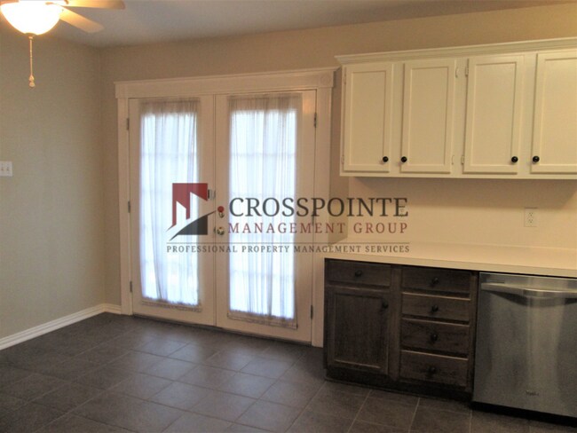 Building Photo - Spacious 3 bedroom 2 bath home in Tyler!