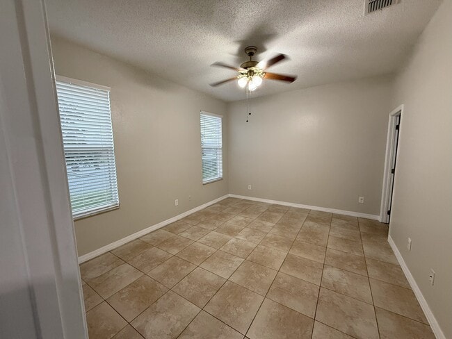 Building Photo - 9801 Kona Isle Ct