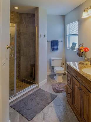 Building Photo - 7819 Turkey Oak Ln