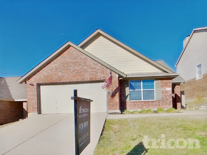 Building Photo - 8919 Wild Rose Ln