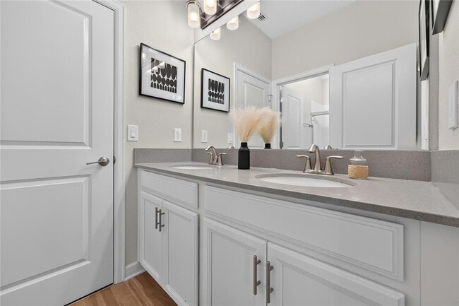 Building Photo - 10899 Longleaf Woods Dr