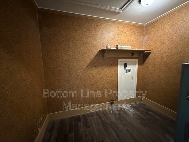 Building Photo - 1578 Trailwood Dr