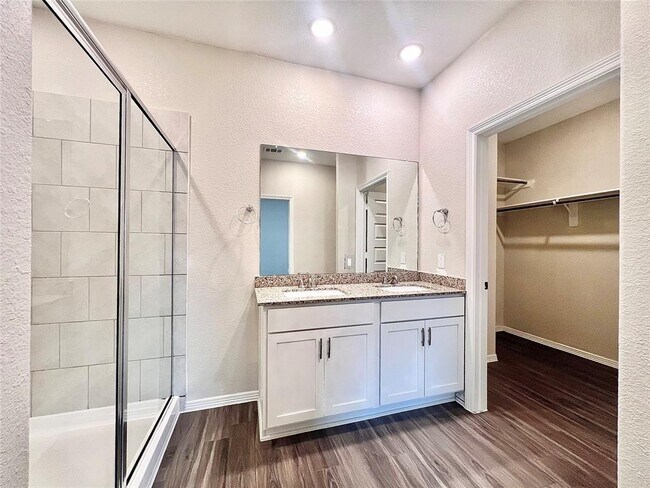 Building Photo - 21122 Voyage Ln