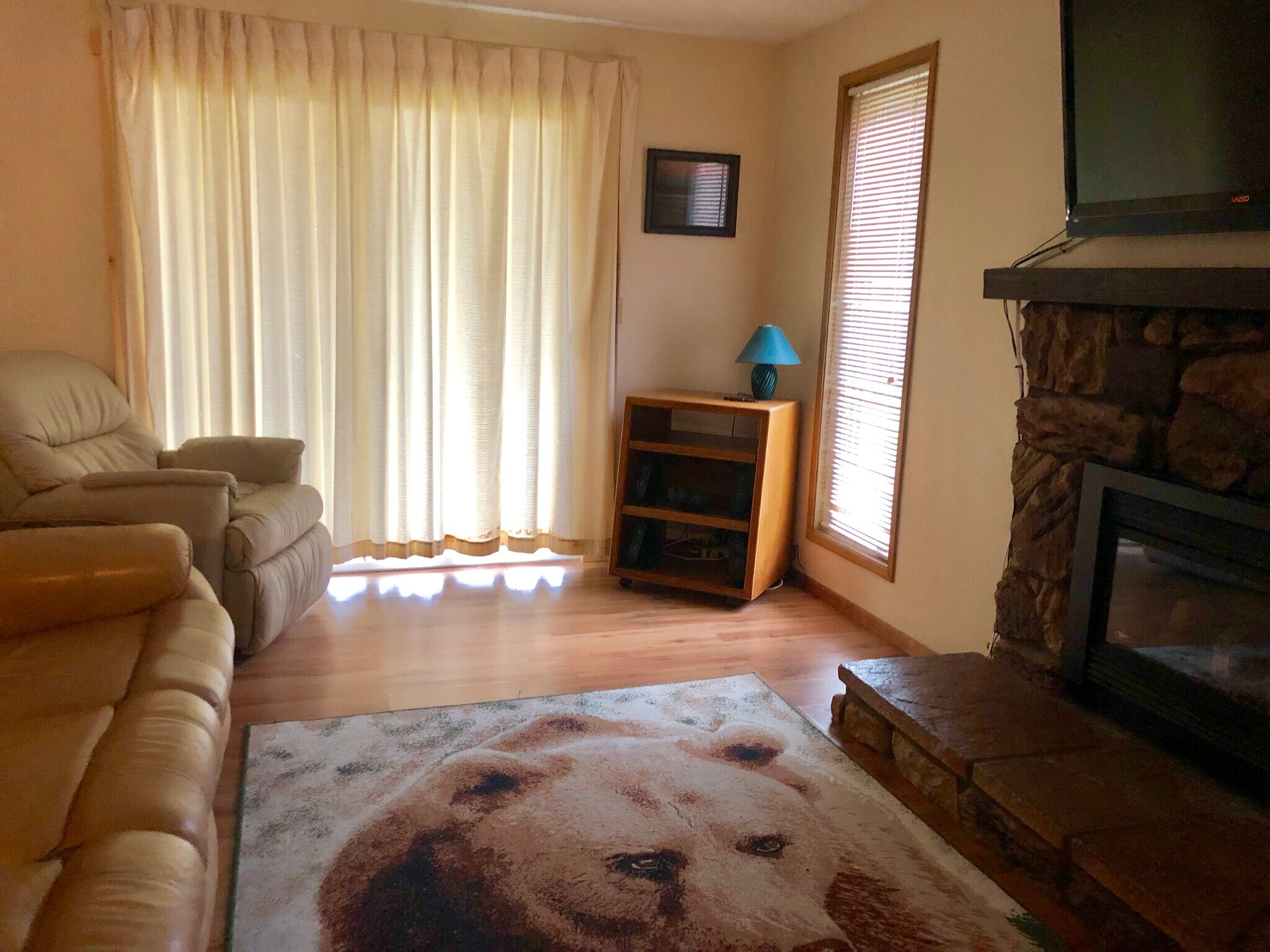 Building Photo - 7163 Chico Way NW