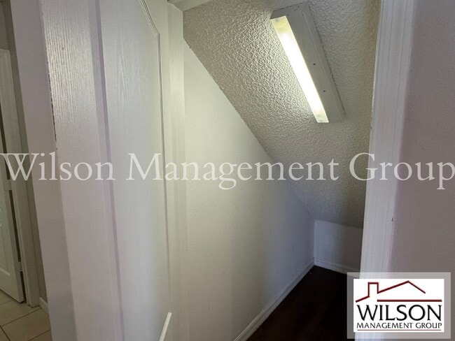 Building Photo - 4944 Waterside Pointe Cir