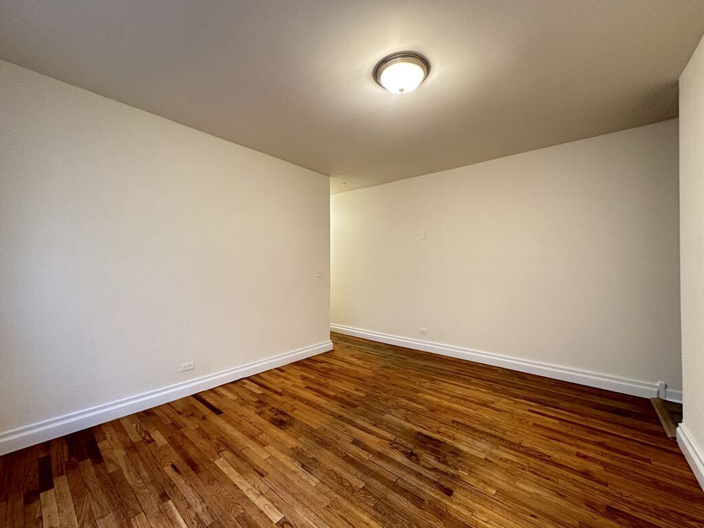 Building Photo - 1530 N Kedzie Ave