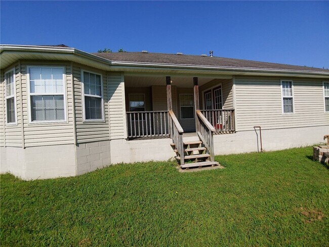 Building Photo - 2112 Ford St