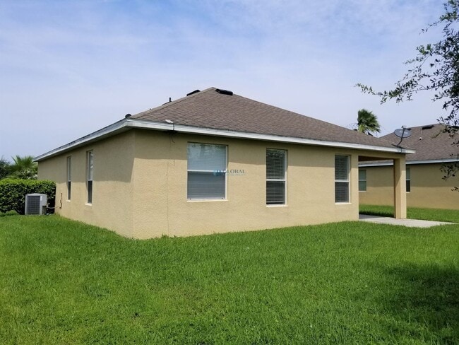 Building Photo - Welcome to this charming 3-bedroom home located in the sought-after Esprit community of St. Cloud.