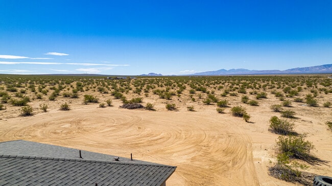Building Photo - 17491 Granada Dr