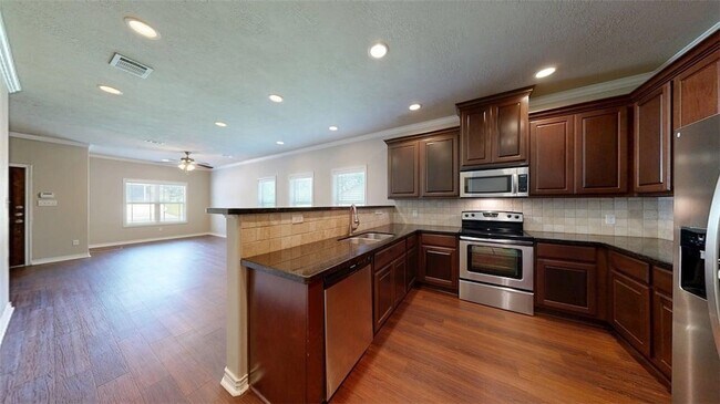 Building Photo - 1221 Neal Pickett Dr