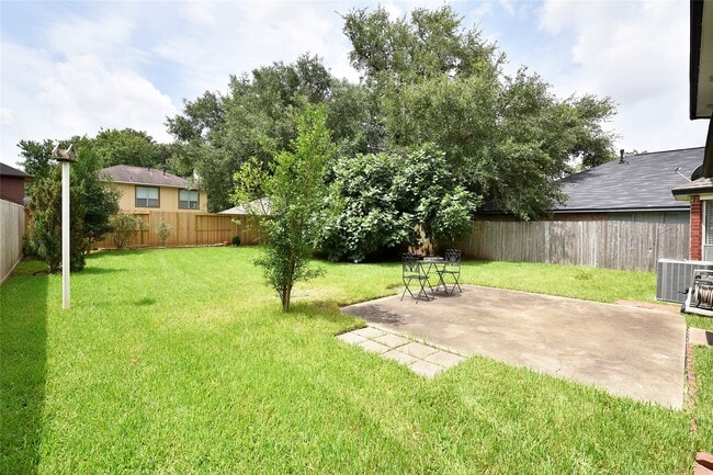 Building Photo - 3522 Pecan Point Dr