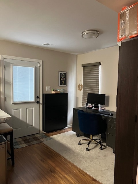 Building Photo - 4025 Bluebird Dr