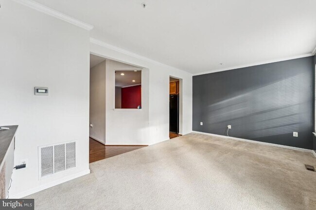 Building Photo - 15304 Pocopson Creek Way