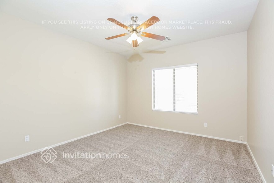 Building Photo - 17838 W Caribbean Ln