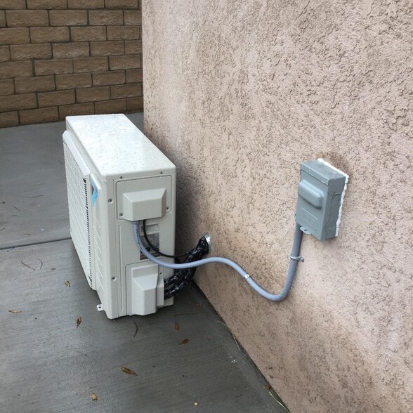 Mini Slpit Unit - 3437 Caspian Dr