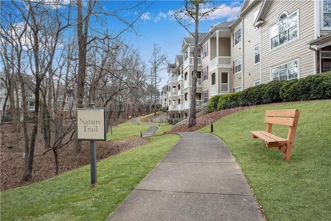 Building Photo - 1032 Whitshire Way