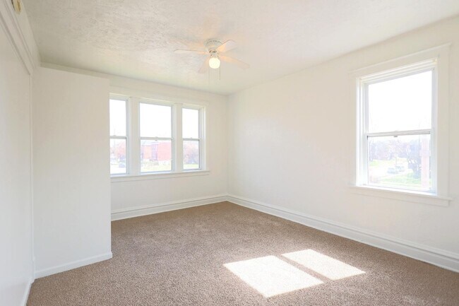 Building Photo - 3103 N Taylor Ave