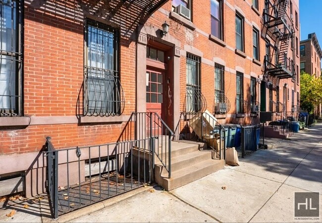 Building Photo - BEAUTIFULLY GUT RENOVATED LARGE STUDIO/ DU...