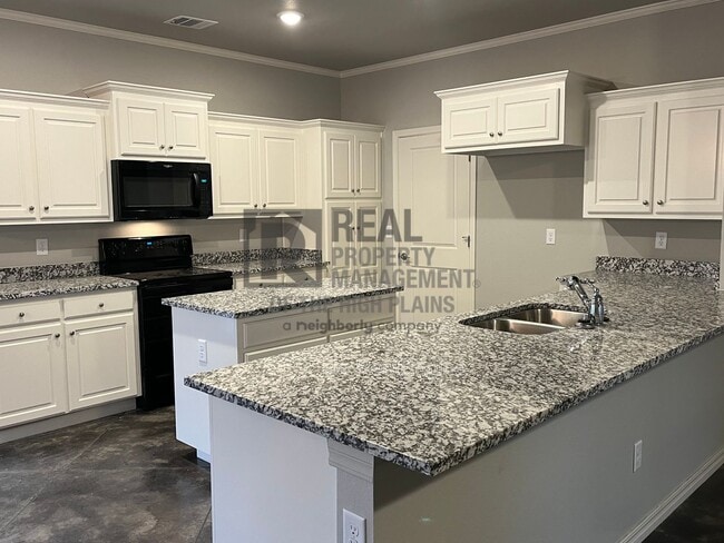 Building Photo - 7307 Vicky St