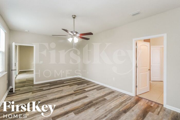 Building Photo - 3310 Hidden Meadows Ct