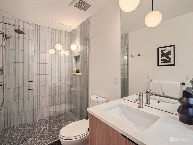 Building Photo - Greenwood 3 Bedroom New Construction Townhouse!