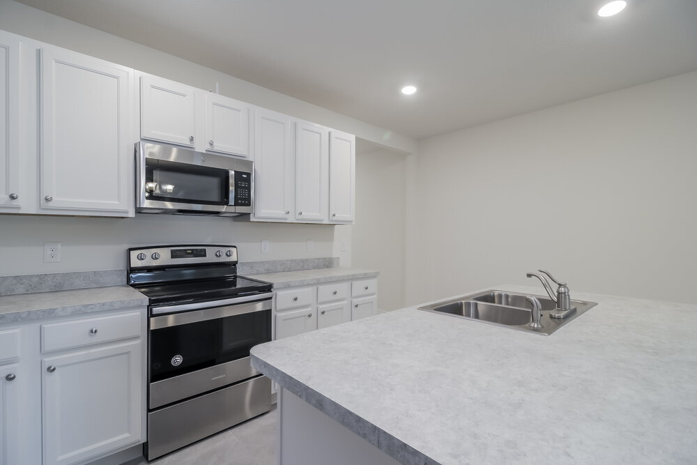 Building Photo - 3914 Angola Ln