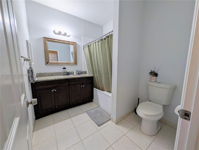 Building Photo - 3561 Forest Hill Blvd