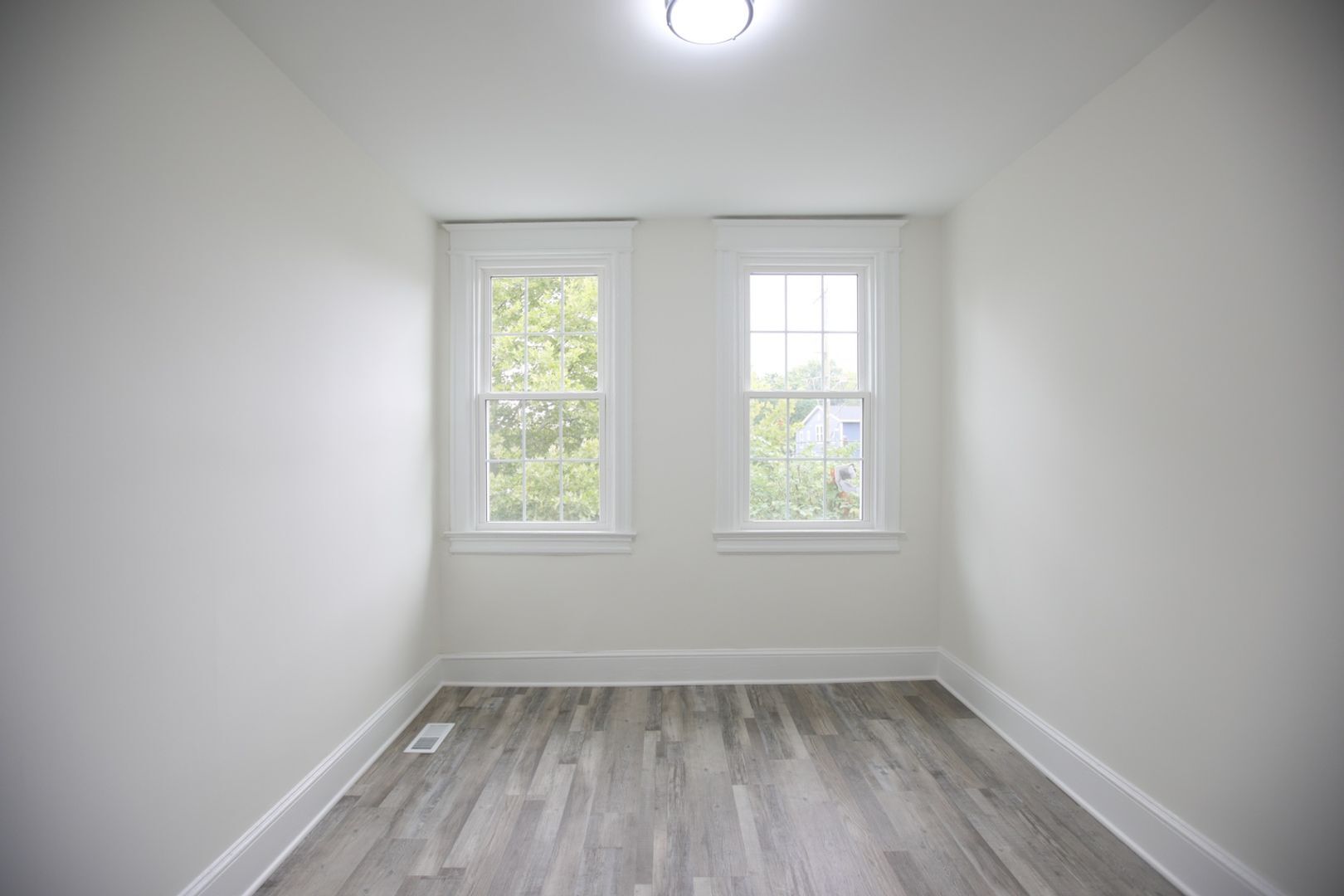 Building Photo - 5313 13th St NW