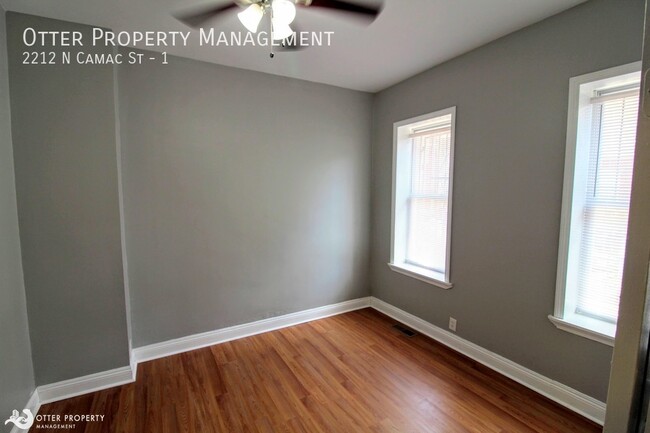 Building Photo - Room for Rent- Clean, Private Room for Ren...