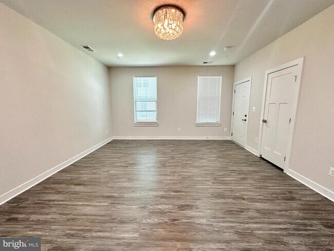 Building Photo - 24706 Pantzlaff Farm Terrace